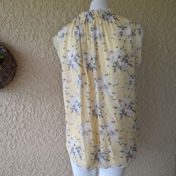 REBECCA TAYLORSleeveless Lemon Rose-Print Silk Blouse size 10 - Picture 6 of 6